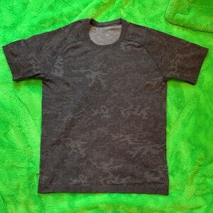 Lululemon Athletic Camo Shirt - Medium